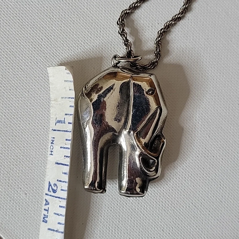 Vintage Sterling Silver 3D Elephant Pendant Necklace